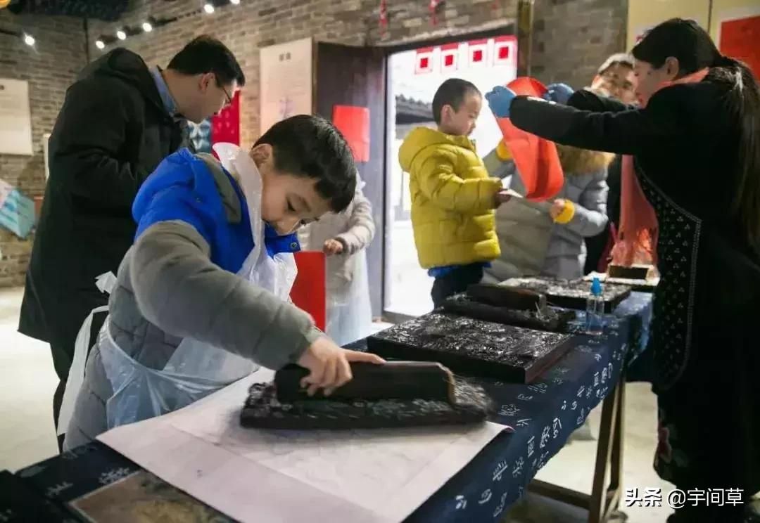 研学好时节不负好时光,和老同学一起旅游台儿庄古城