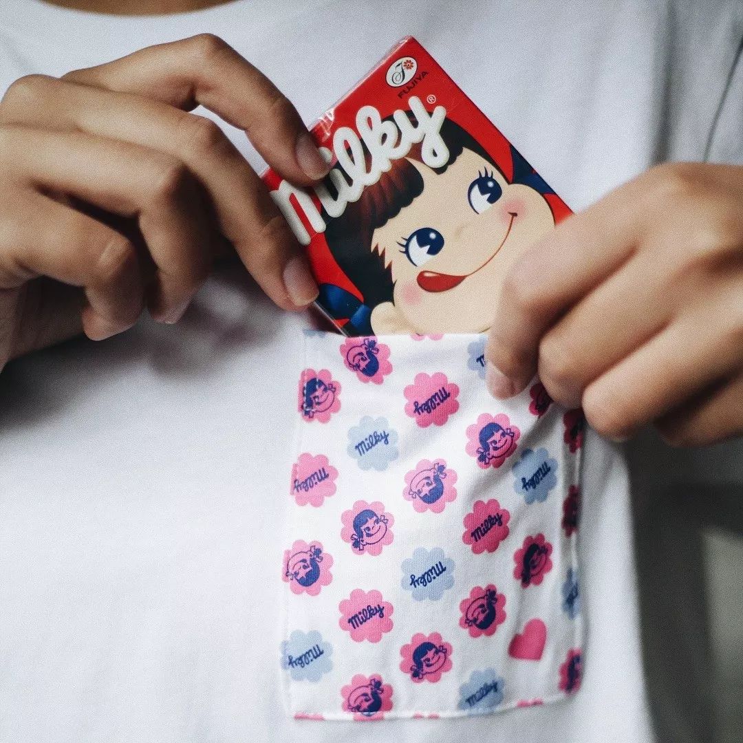 优衣库出了billie和村上隆的联名,大招来了ac米兰