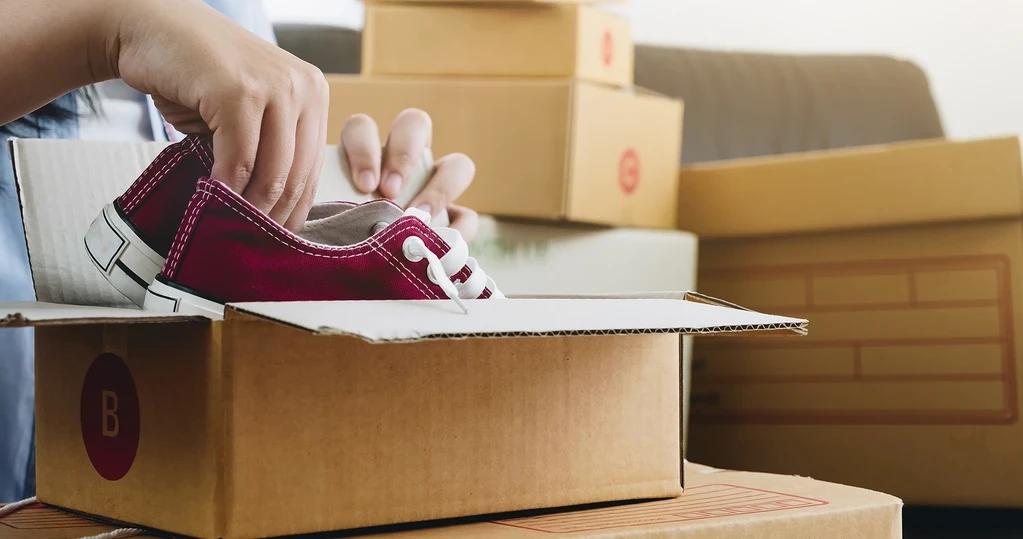 e邮宝属于什么类物流方案,e邮宝物流啥时候开始有的