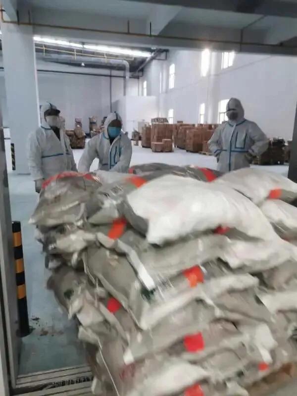 留守武汉的广东老板：组餐饮支援群无偿送餐，捐出仓库20吨食盐