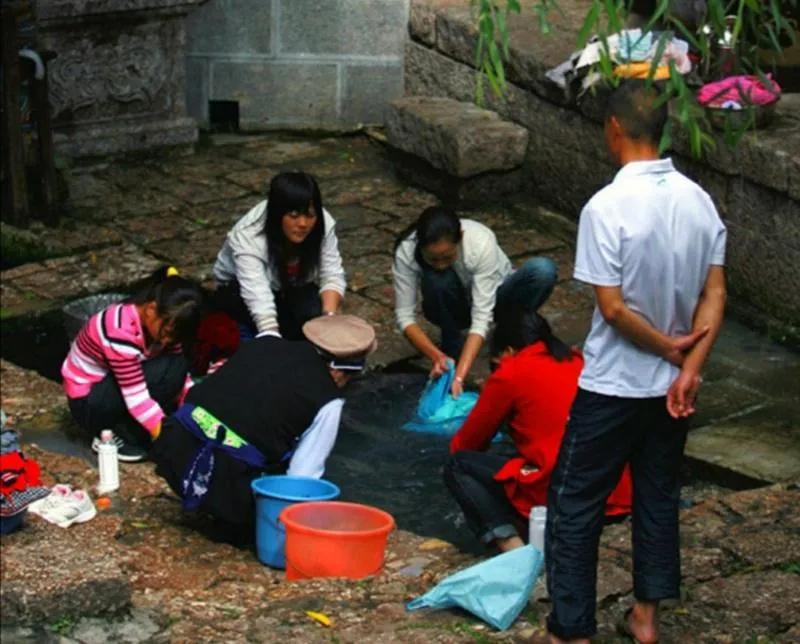 家乡的红军路,沙洲坝红军井