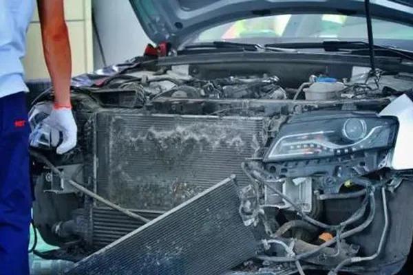 货车空调不凉跟蒸发箱有关系吗,货车空调不凉都要清洗哪里