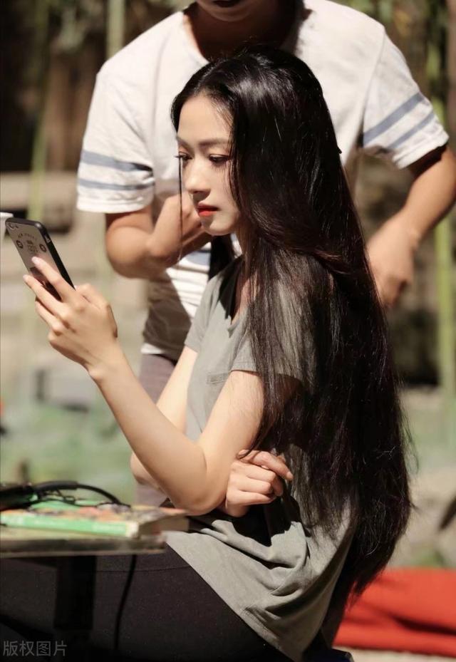 男女通吃：用5点说明万老板是怎么异军突起，颠倒众生的