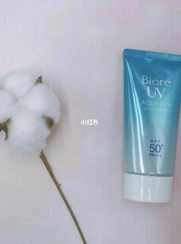 30岁初级抗衰老平价护肤套装,50岁以上护肤用品平价