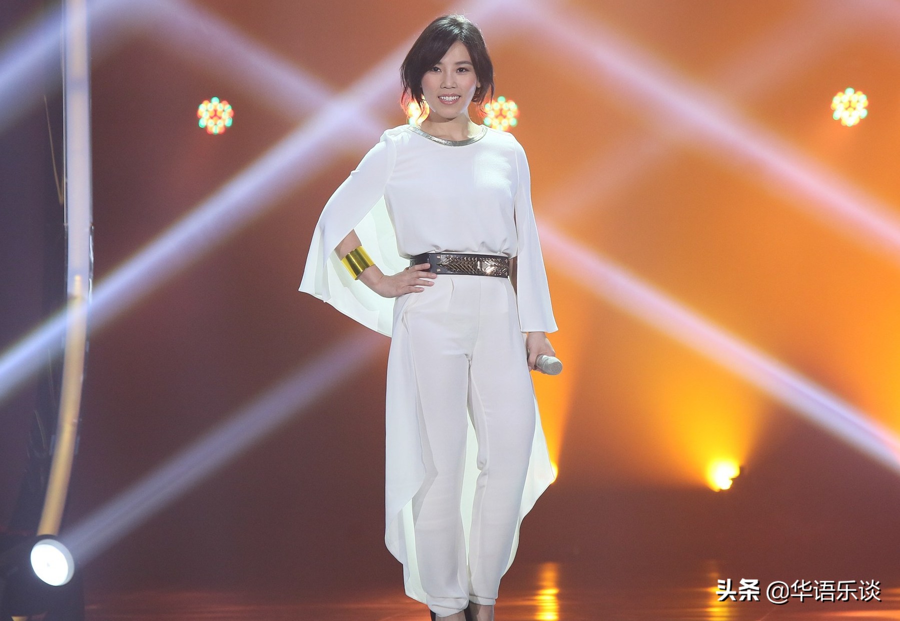 庄心妍和什么歌手同台过,庄心妍是怎么做到歌红人不红的