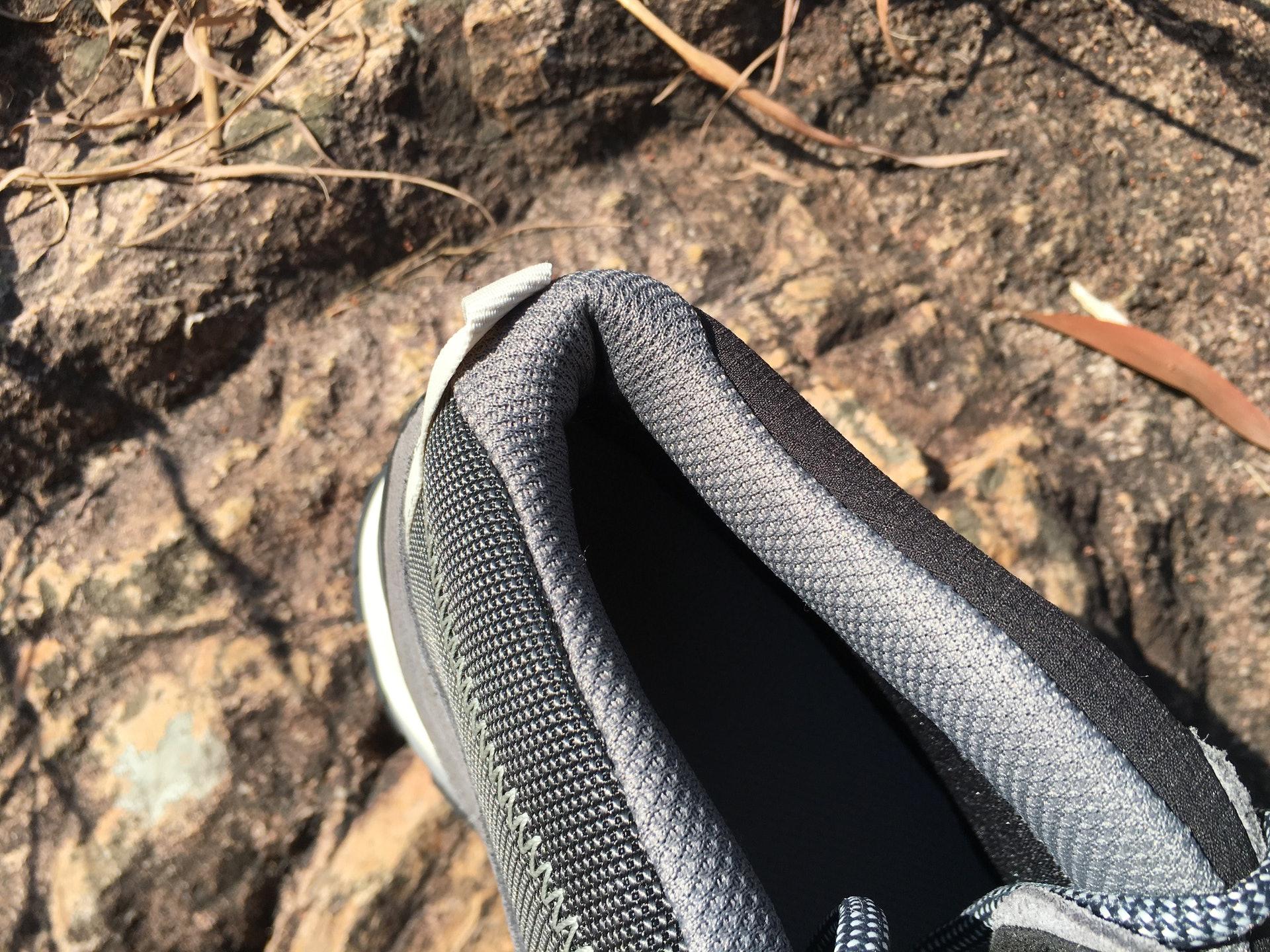 迪卡侬登山徒步值得买的,迪卡侬登山鞋值不值得买