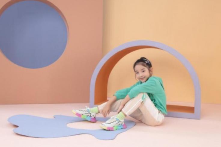 避免穿小鞋,小孩拒绝穿新鞋怎么办