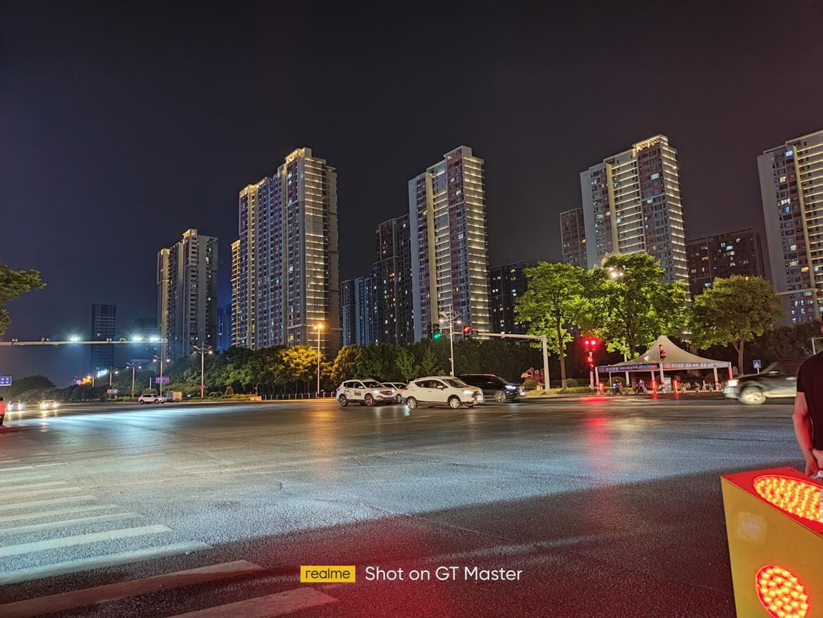 realme真我gt大师探索版手机1v4,realme真我gt2深度评测