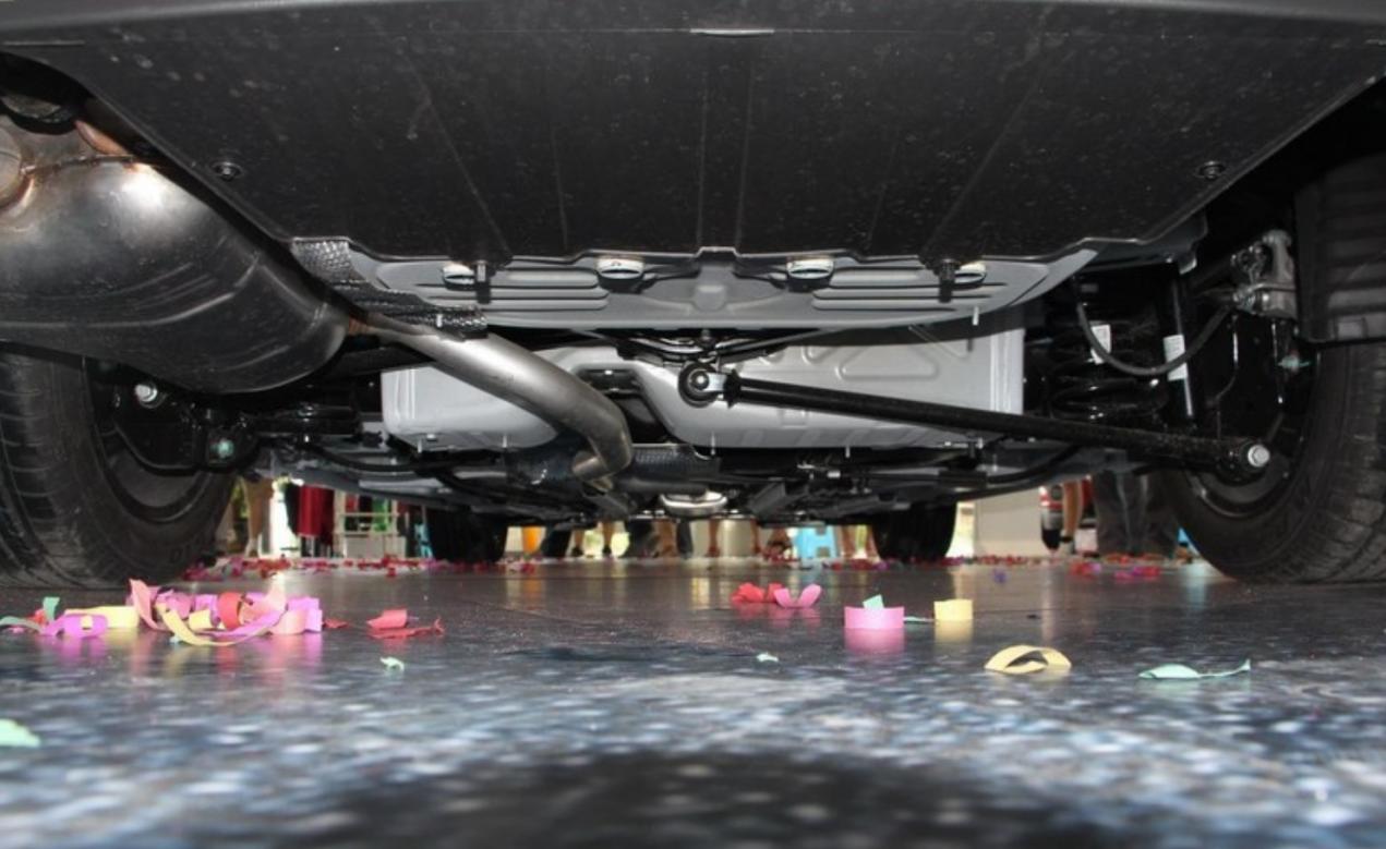 思域和科鲁兹哪个好,老科鲁兹和老思域