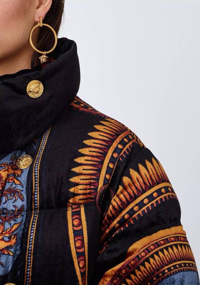 美杜莎把自己变成时尚的样子,当美杜莎成了我的宠物