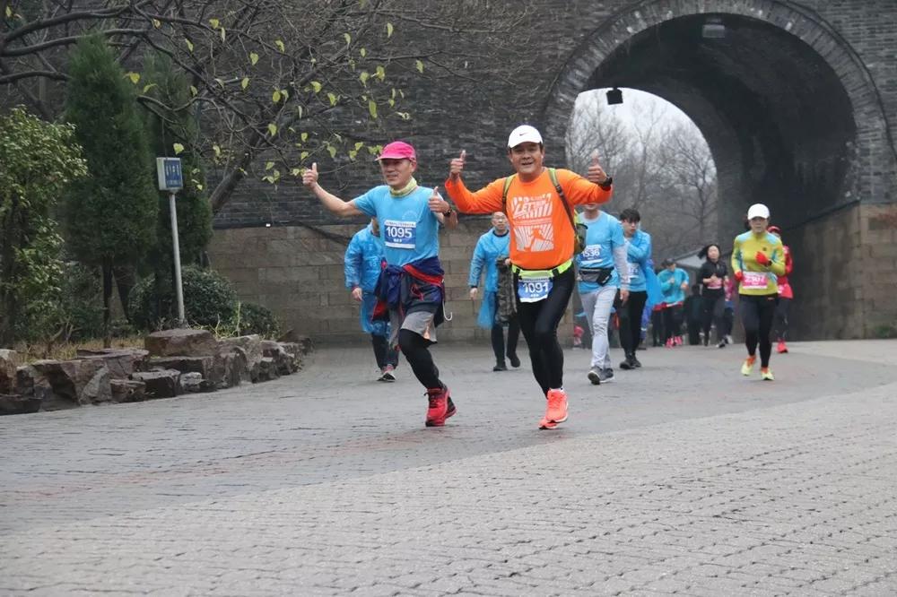 常熟市中学登高活动,迎新年登高活动