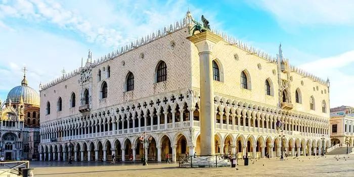 有没有喜欢古钱币的,很喜欢的纪念币