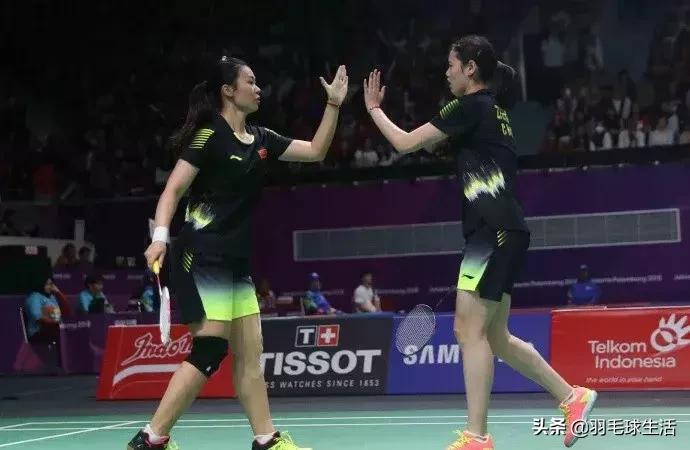 羽毛球业余双打实战技巧,羽毛球双打发球违例