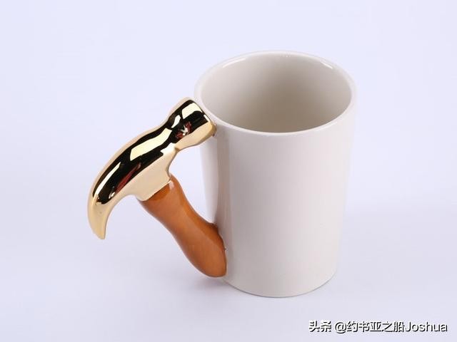 星巴克新品杯子也太好看了吧,星巴克最经典的一款杯子