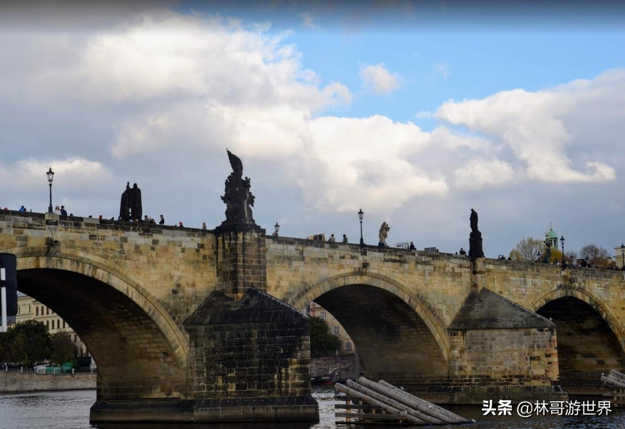 捷克首都布拉格风景视频,捷克布拉格广场旅游攻略