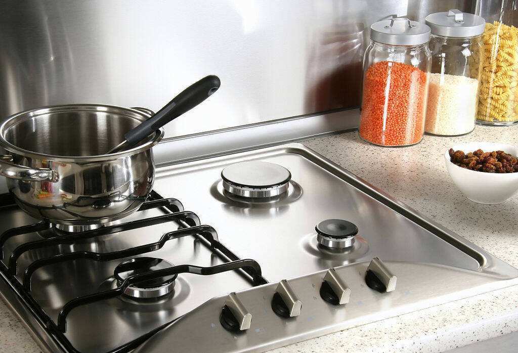 厨房油烟多搞卫生用什么,厨房油烟重怎么打扫