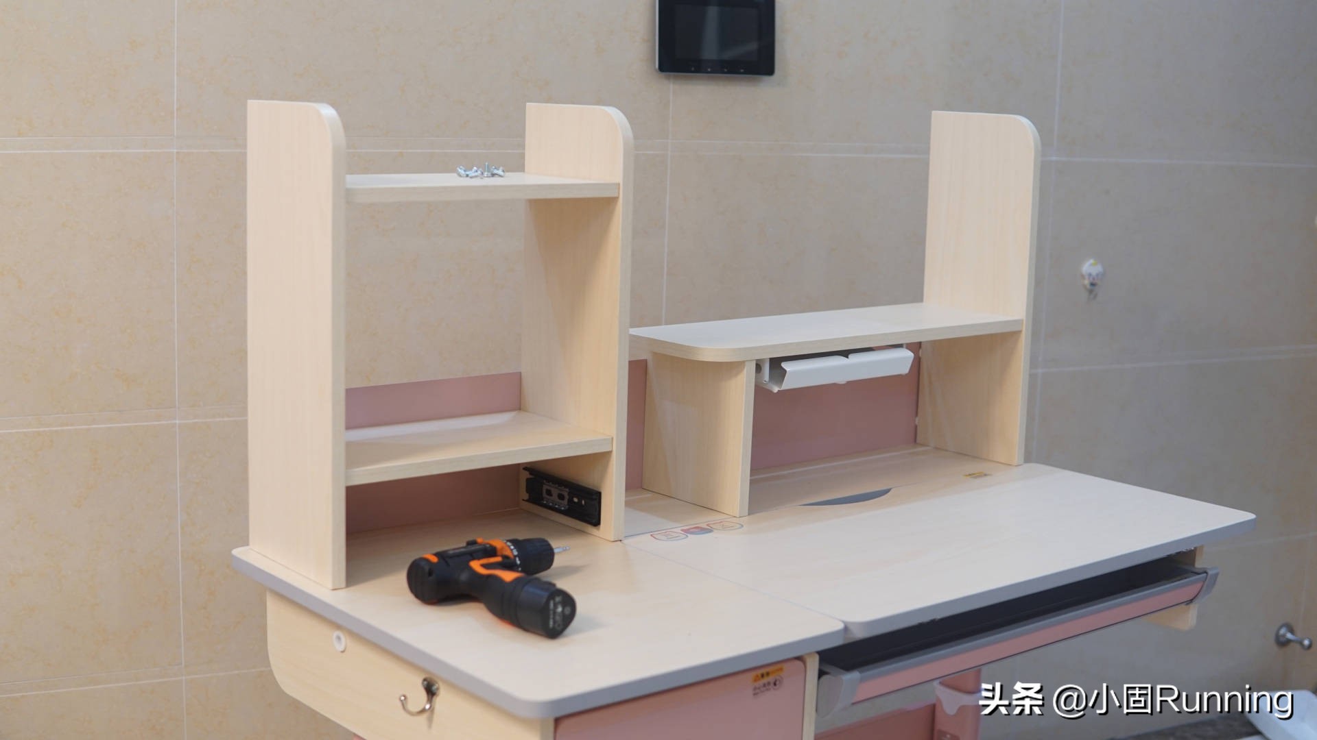 女儿小红花,儿童桌椅学习桌椅1-3岁可以画画