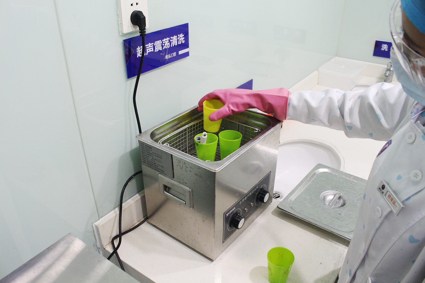 牙齿矫正会感染艾滋?这种黑诊所你要远离