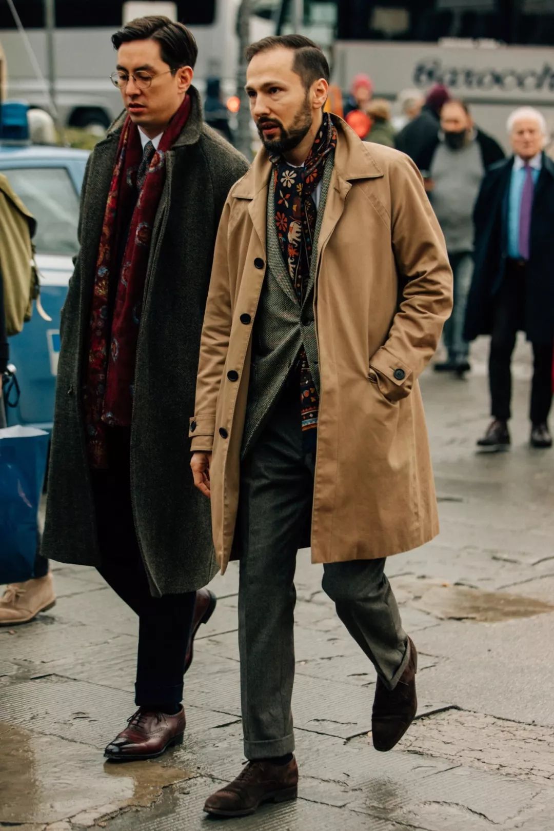 大方得体的穿搭重要性,女生要风度不要温度秋天穿搭