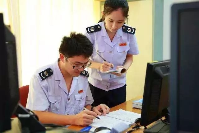 电商怎么交税账务处理,电商会计收入账扣走了怎么做分录