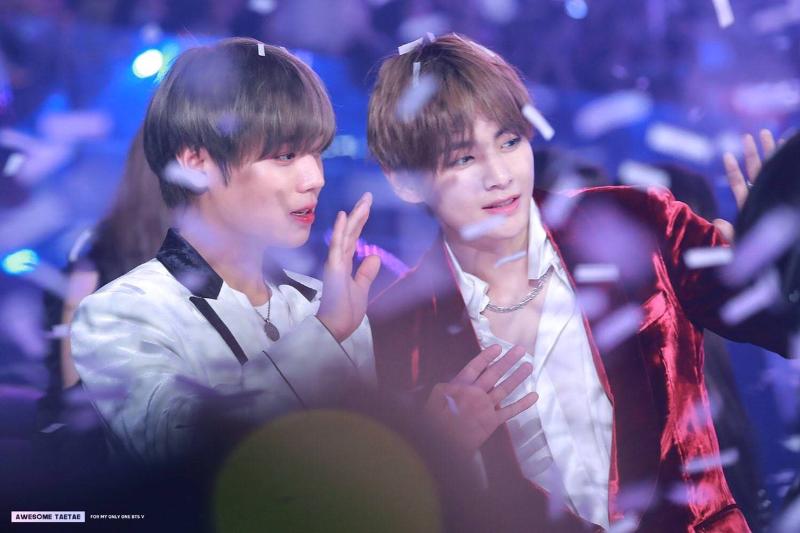 bts防弹少年团与粉丝互动,bts防弹少年团成员玩偶