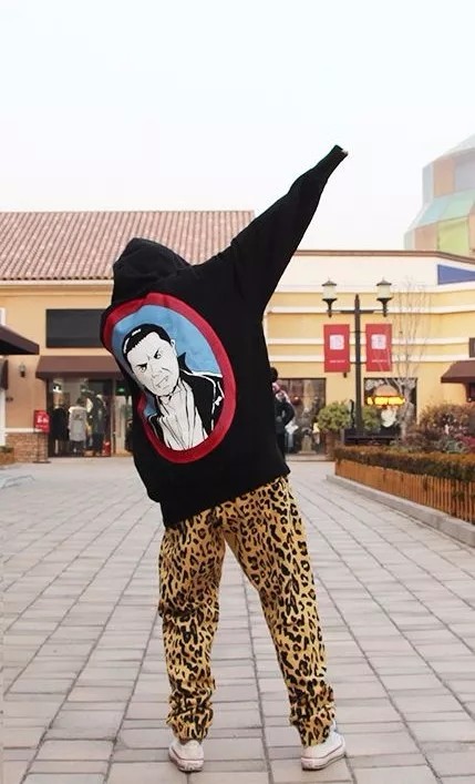 今年冬天衣服都没买几件,今年没买衣服是正确的选择