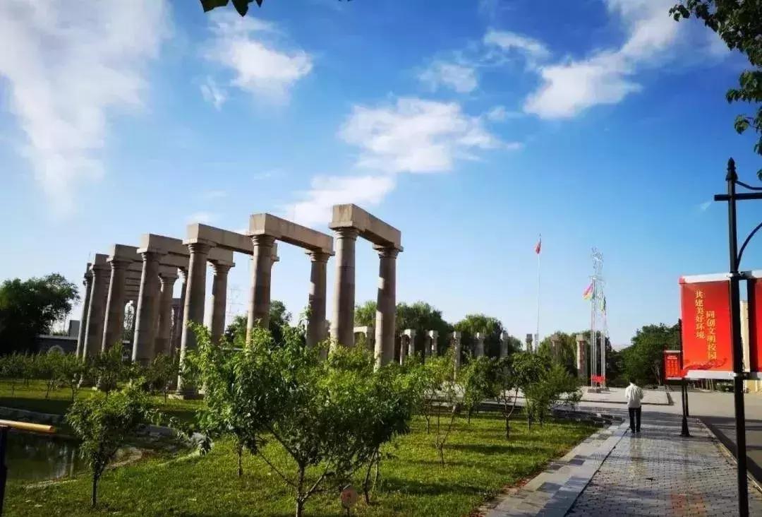 河北东方学院官网招生简章,河北东方学院专接本影像技术学费