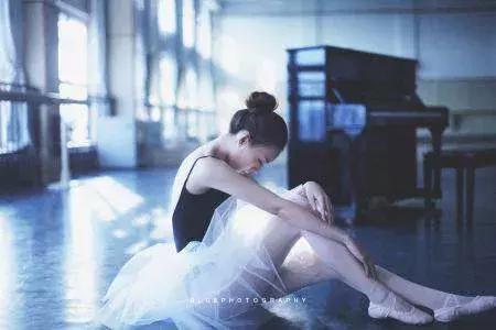 音乐艺考和传媒艺考哪个好,传媒艺考难不难学