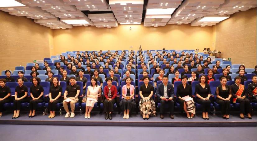 2024年海南最美家庭,海南白沙最美家庭