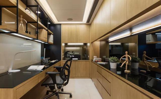 一楼潮湿防潮用什么防水涂料,一楼潮湿墙面怎么装修防潮