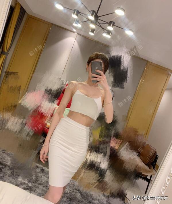 yy主播晓晓回归首秀,yy晓晓打团战视频