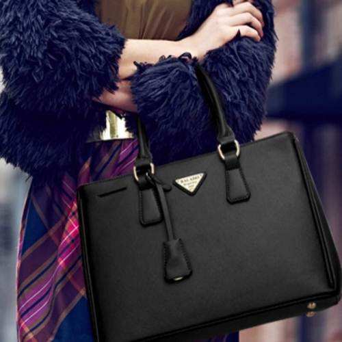 鉴定prada帆布三角包,prada鉴定包包