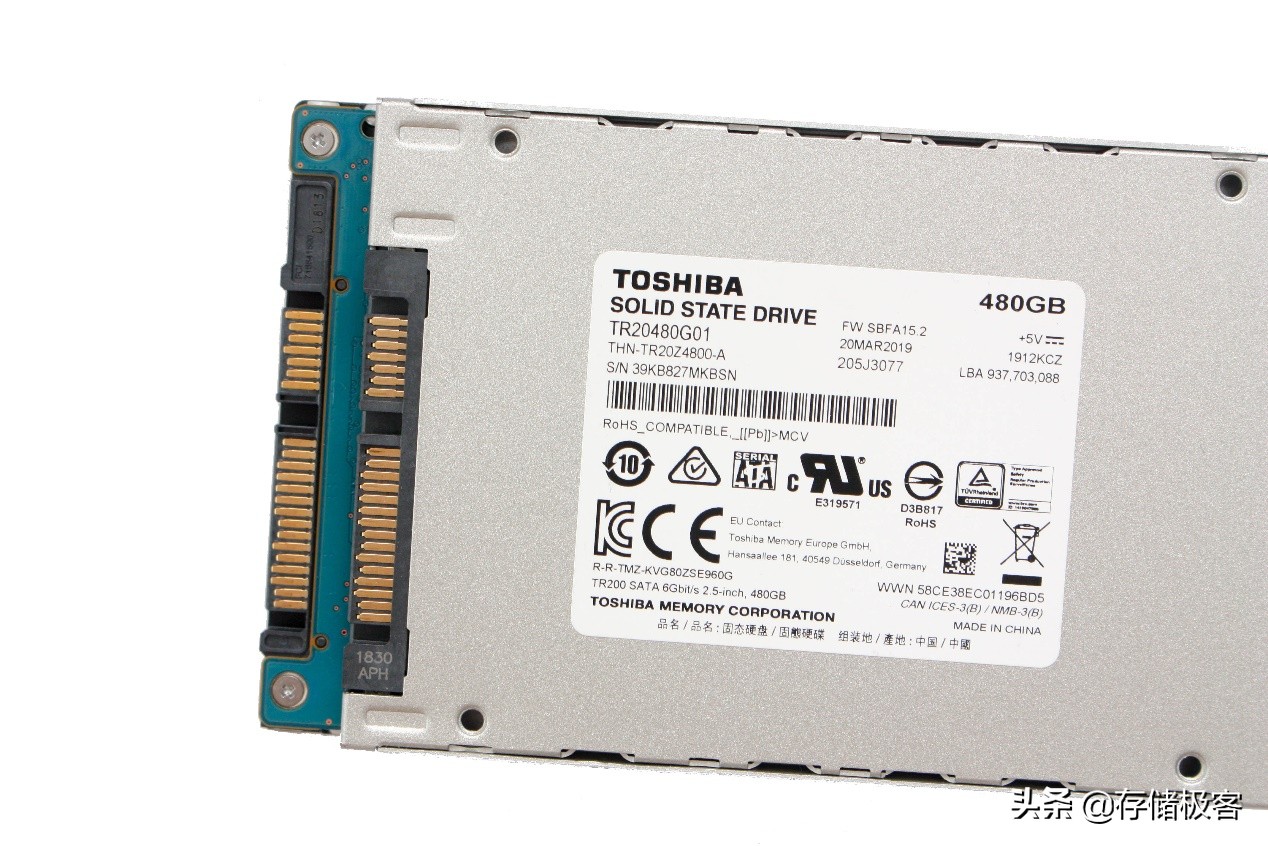 ssd重装系统分区找不到硬盘,加装了固态硬盘怎么重新分区