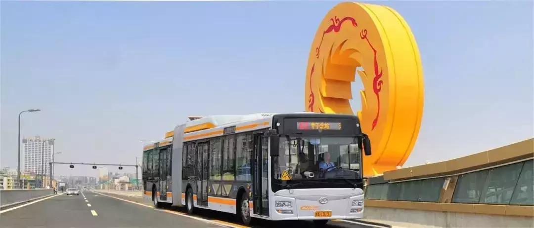 成都52路公交路线,快速公交51路