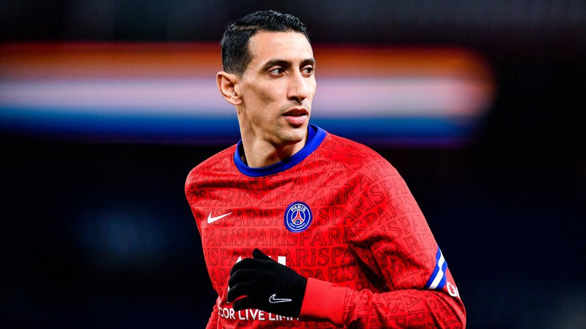 迪马利亚保护c罗,迪马利亚救出家人