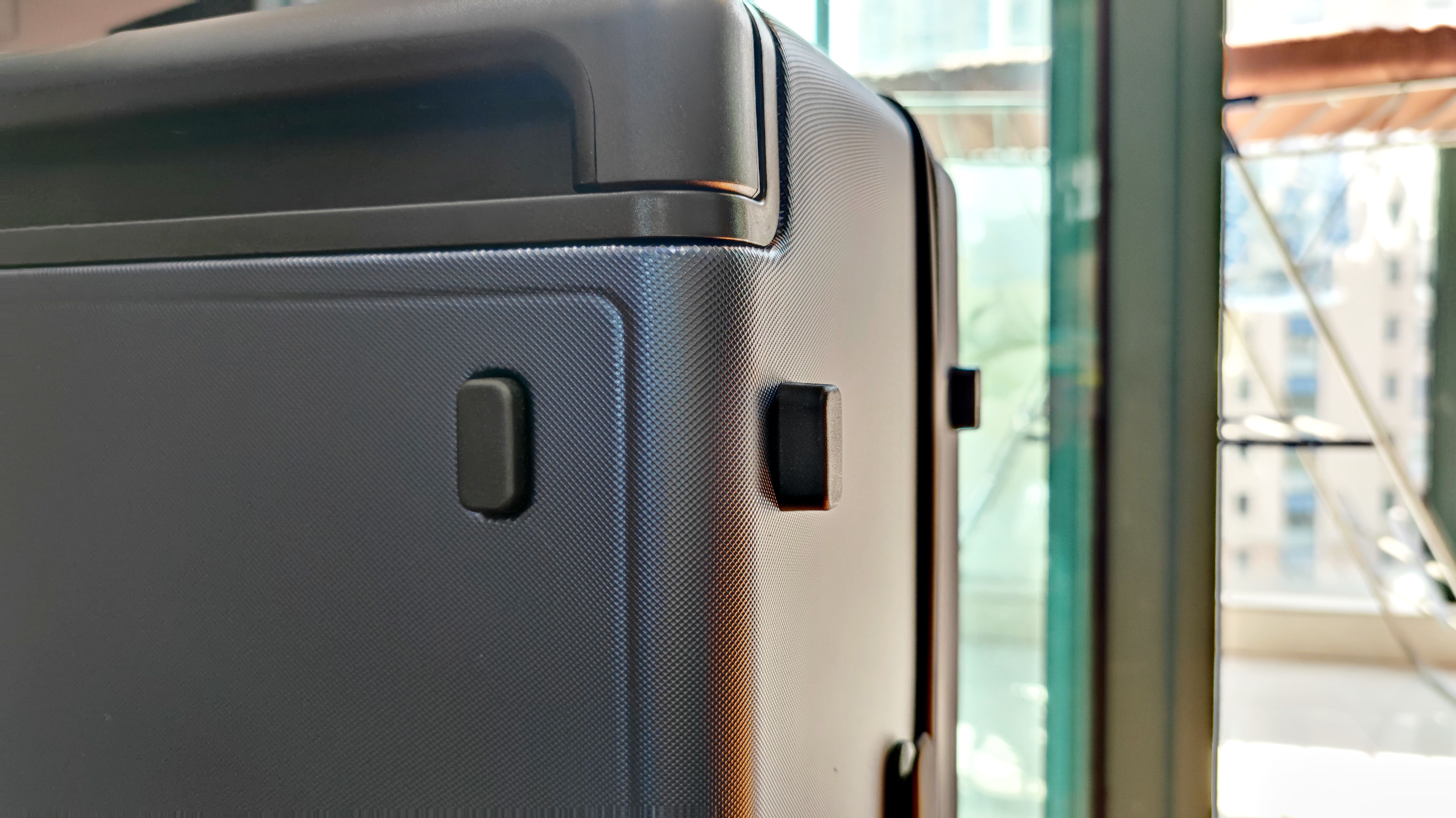 地平线8号和90分旅行箱哪个好看,地平线八号旅行箱旗舰版