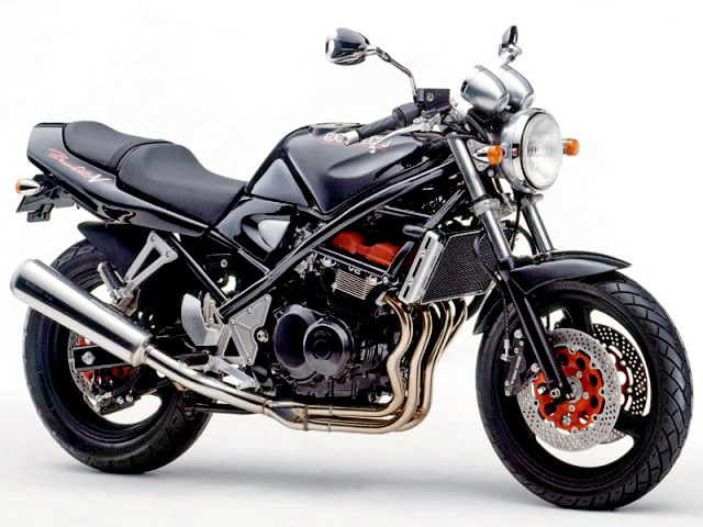 鍗辨満涔嬩笅鐨勫湴鐙变笌澶╁爞,鍗辨満涔嬩笅