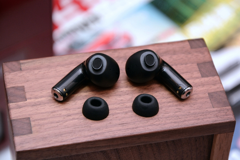 第二代airpodspro龙年特别款,airpodspro龙年特别款有多少