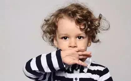 孩子老是爆粗口怎么办,2岁小孩骂脏话怎么办