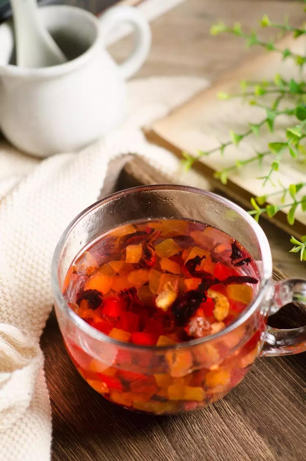 航天健康大讲堂——当药植园遇上二十四节气:“小满”之山楂