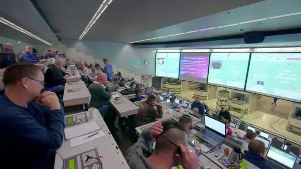 bbc中国探秘纪录片,bbc探秘印尼爪哇古洞