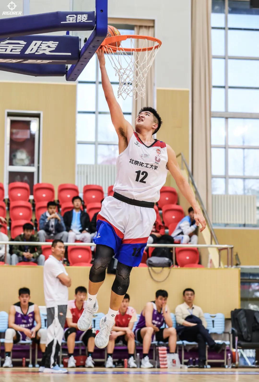 东北小组赛爆冷！海大掀翻山东冠军，CUBA魔鬼主场太恐怖