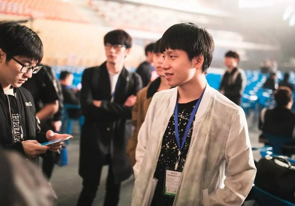 刚解封的电竞圣地,刚解封又被二次冻结