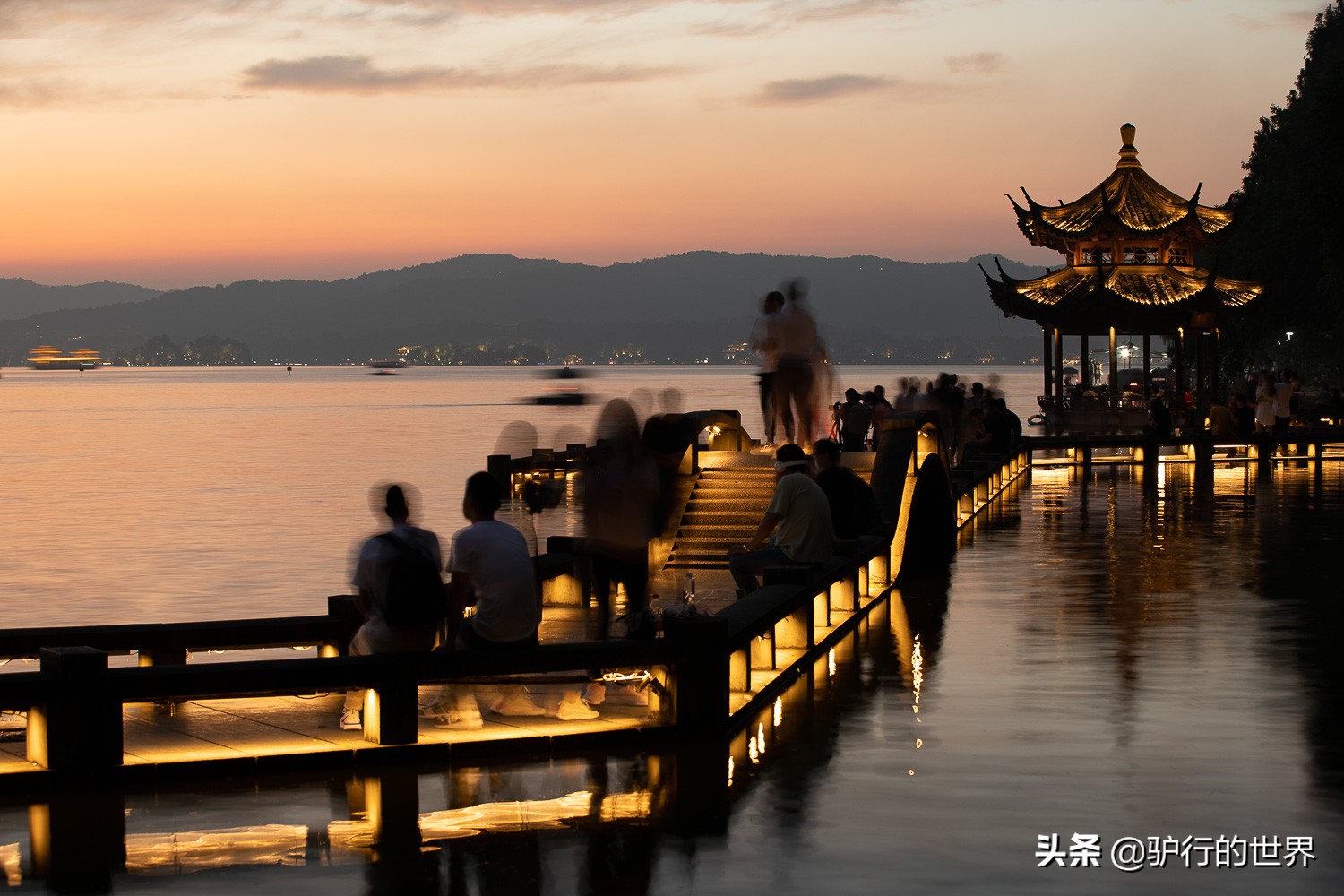 杭州西湖收费景点有哪些,杭州西湖景点的英文介绍