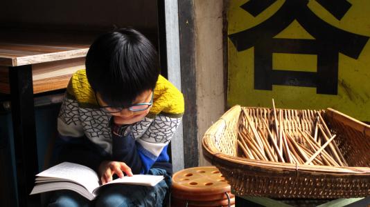 给孩子买的书越多越好吗,给孩子买很多阅读书好吗