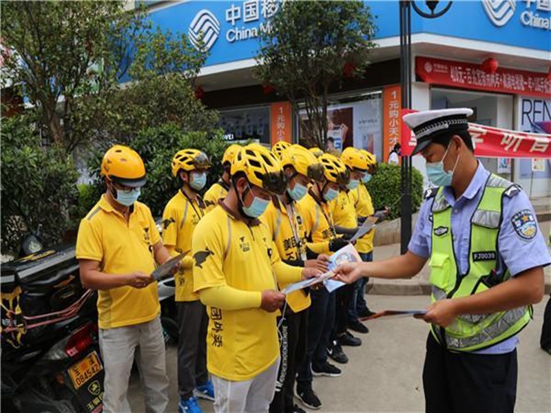 外卖小哥被车撞了后续,被车撞腿外卖小哥后续