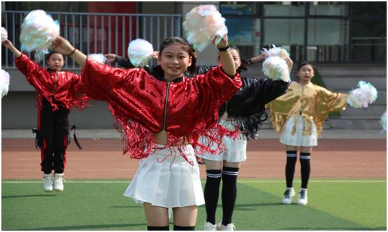 东风路小学的啦啦操,河南省东风路小学啦啦操