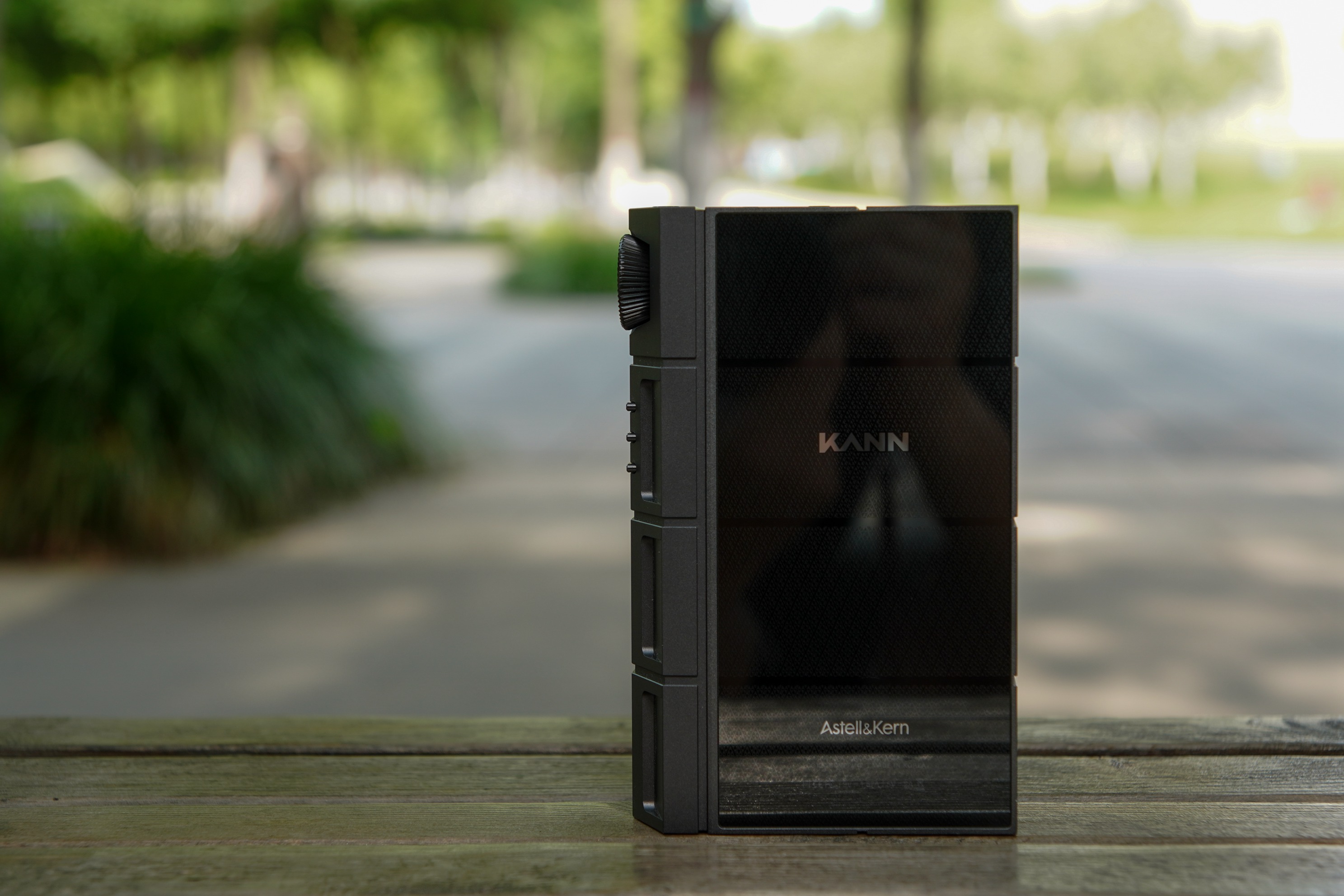 一斤重的便携*放播**器了解下一篇关于KANNCUBE的碎碎念