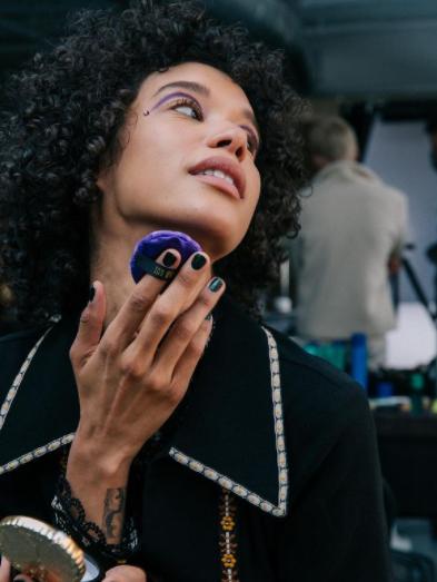 粉饼的使用方法新手,定妆遮瑕蜜粉饼怎么用