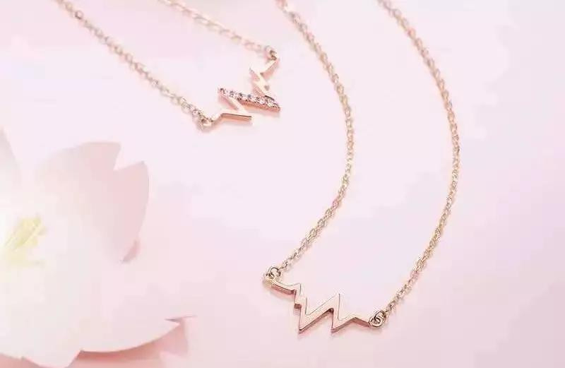 复工女孩放“价”通知！限时满减、买一送一、全场1折起…快冲！